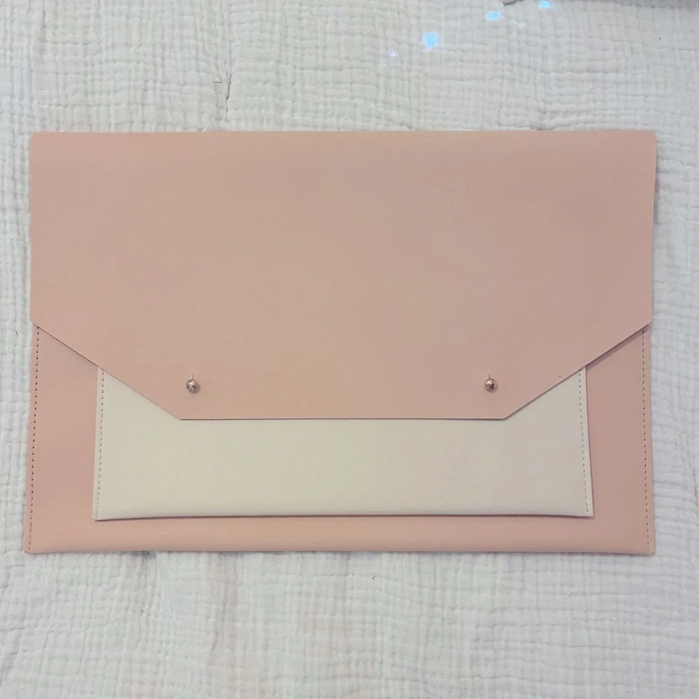 Used Once Laptop Pouch